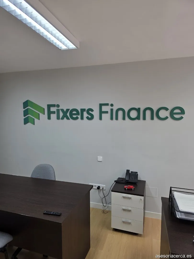 Fixers Finance – foto 1