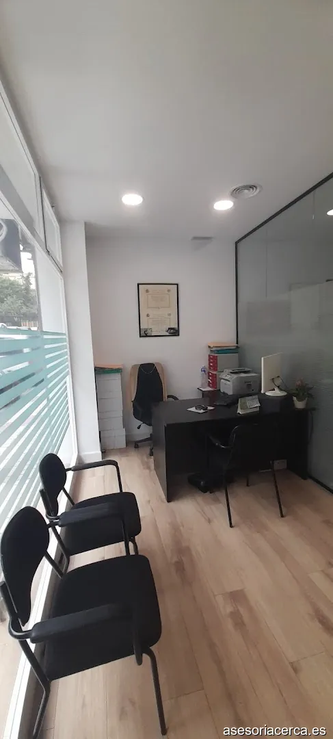 LH ASESORES - Asesoria fiscal, laboral y contable / Gestoria