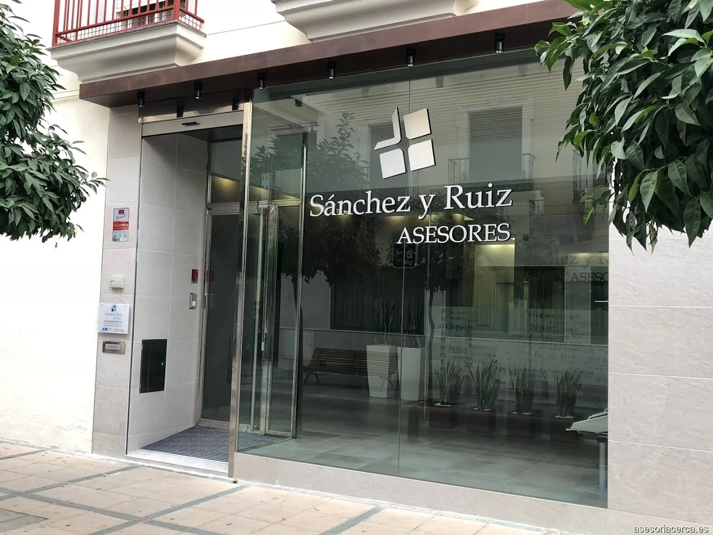 Sanchez y Ruiz ASESORES