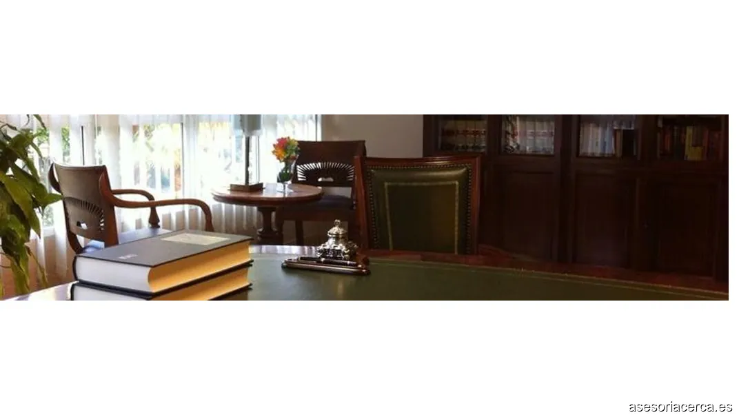 JUAN SERRANO ABOGADOS