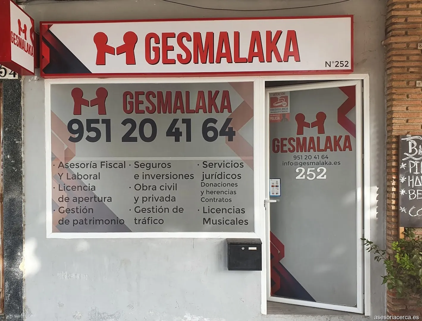 GRUPO GESMALAKA - ASESORES
