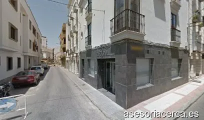 CASTRO Y BANDA
