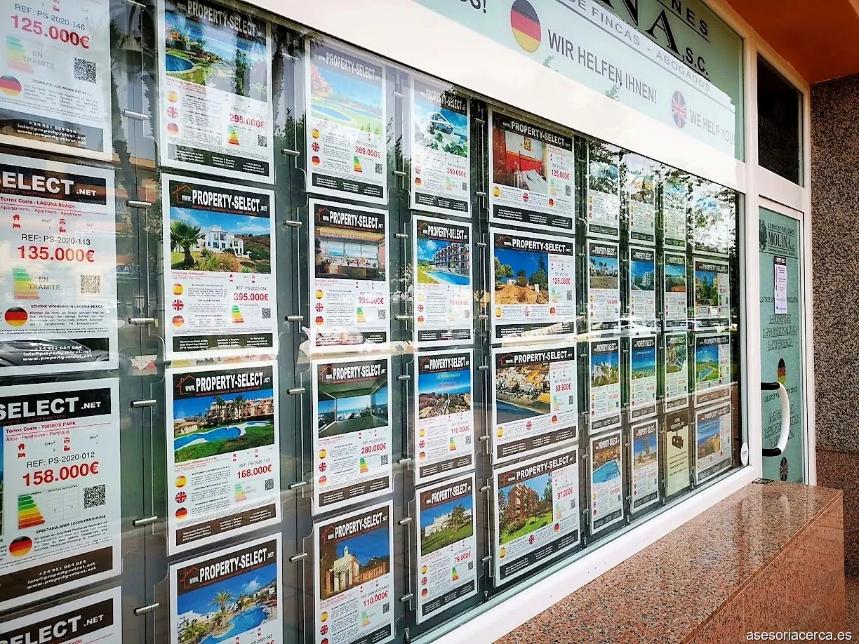 PROPERTY SELECT