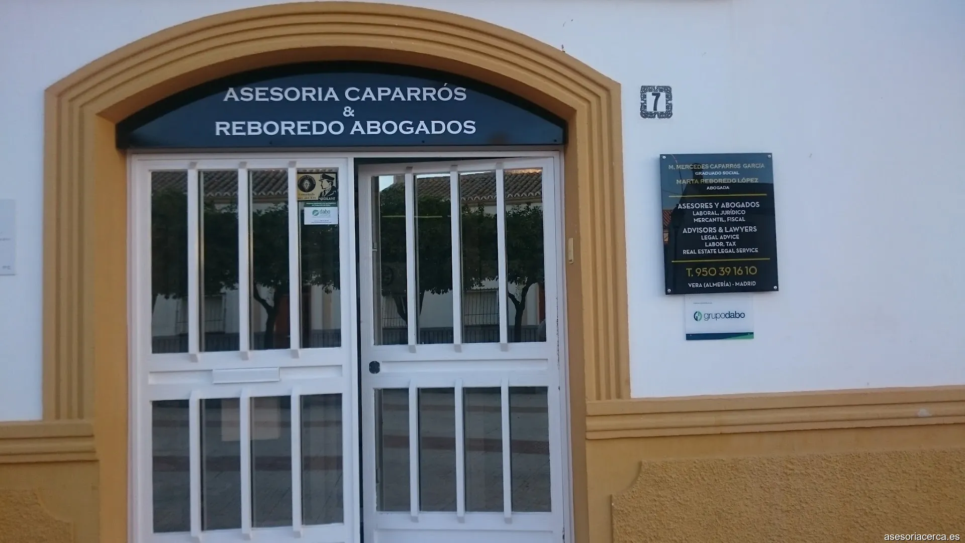 Asesoria Caparros & Reboredo Abogados